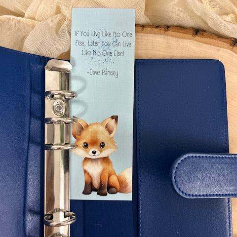 These Cute Bookmarks featuring adorable creatures like foxes, raccoons, and bunnies. Perfect for tracking savings, budgeting, or marking your spot in style. A functional and charming addition to any financial planner or book!