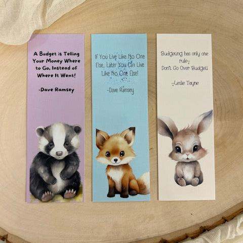 These Cute Bookmarks featuring adorable creatures like foxes, raccoons, and bunnies. Perfect for tracking savings, budgeting, or marking your spot in style. A functional and charming addition to any financial planner or book!