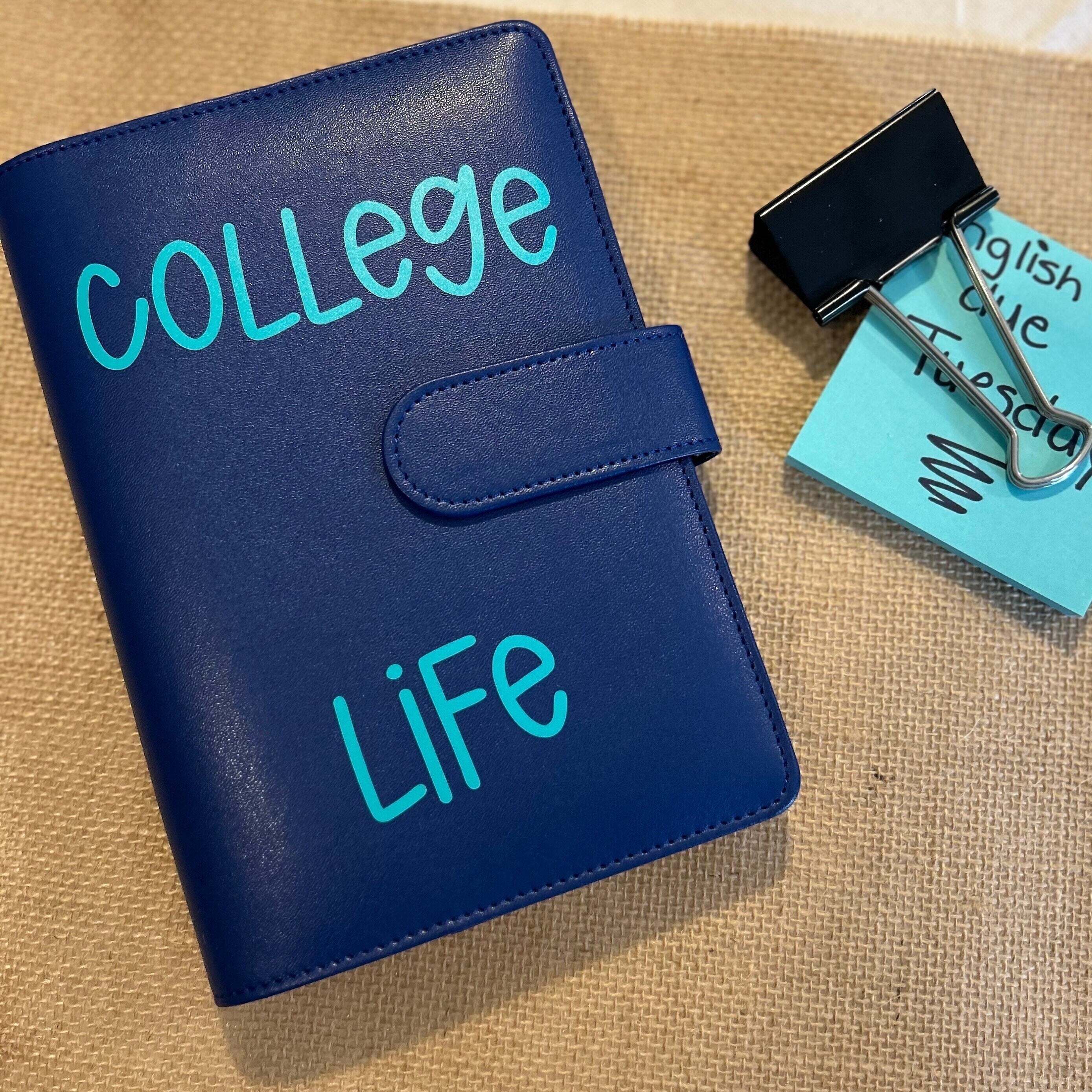 With this student book, personalized and custom college budget binder featuring a tailored cover design, labeled cash envelopes, and ideal for students to organize finances and track expenses while in college.